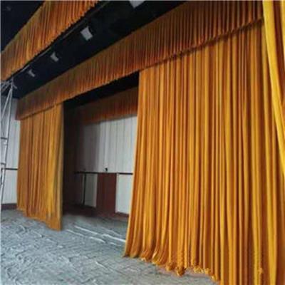 舞臺(tái)幕布選購(gòu)、價(jià)格與安裝指南 從批發(fā)到專業(yè)搭建