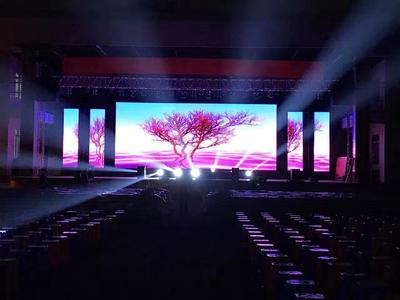 茂名屏幕出租制造商的企業(yè)禮儀服務(wù) 以專業(yè)形象贏得市場(chǎng)信賴